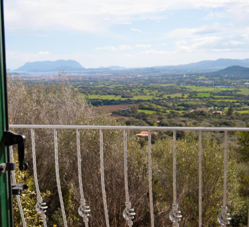 Villa Aurora Olbia Eksteriør billede