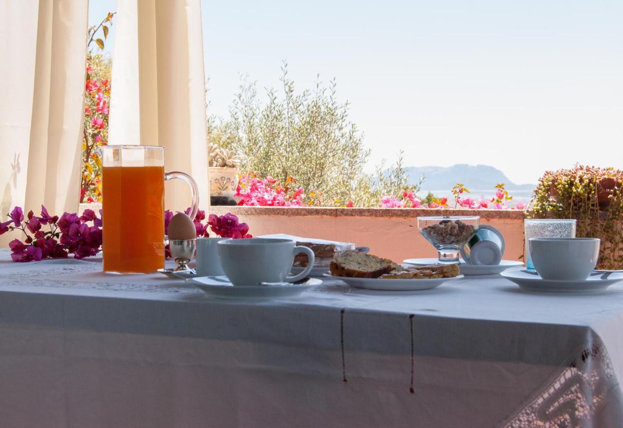 Villa Aurora Olbia Eksteriør billede